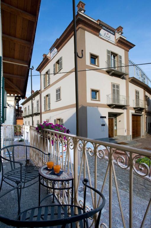 Casa Svizzera Agriturismo Barolo Pokoj fotografie