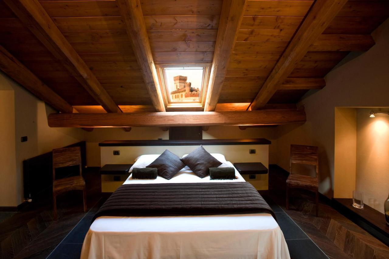 Casa Svizzera Agriturismo Barolo Exteriér fotografie