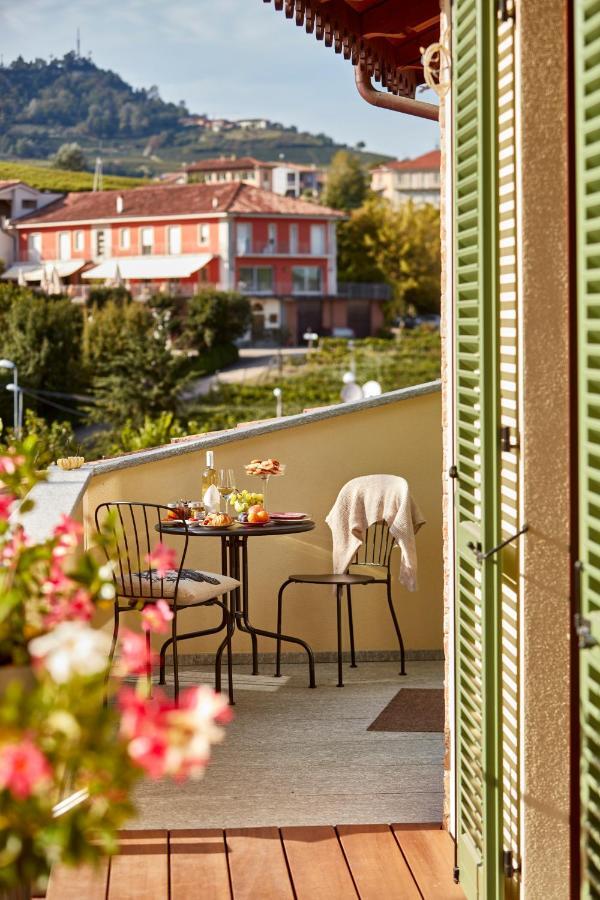 Casa Svizzera Agriturismo Barolo Exteriér fotografie