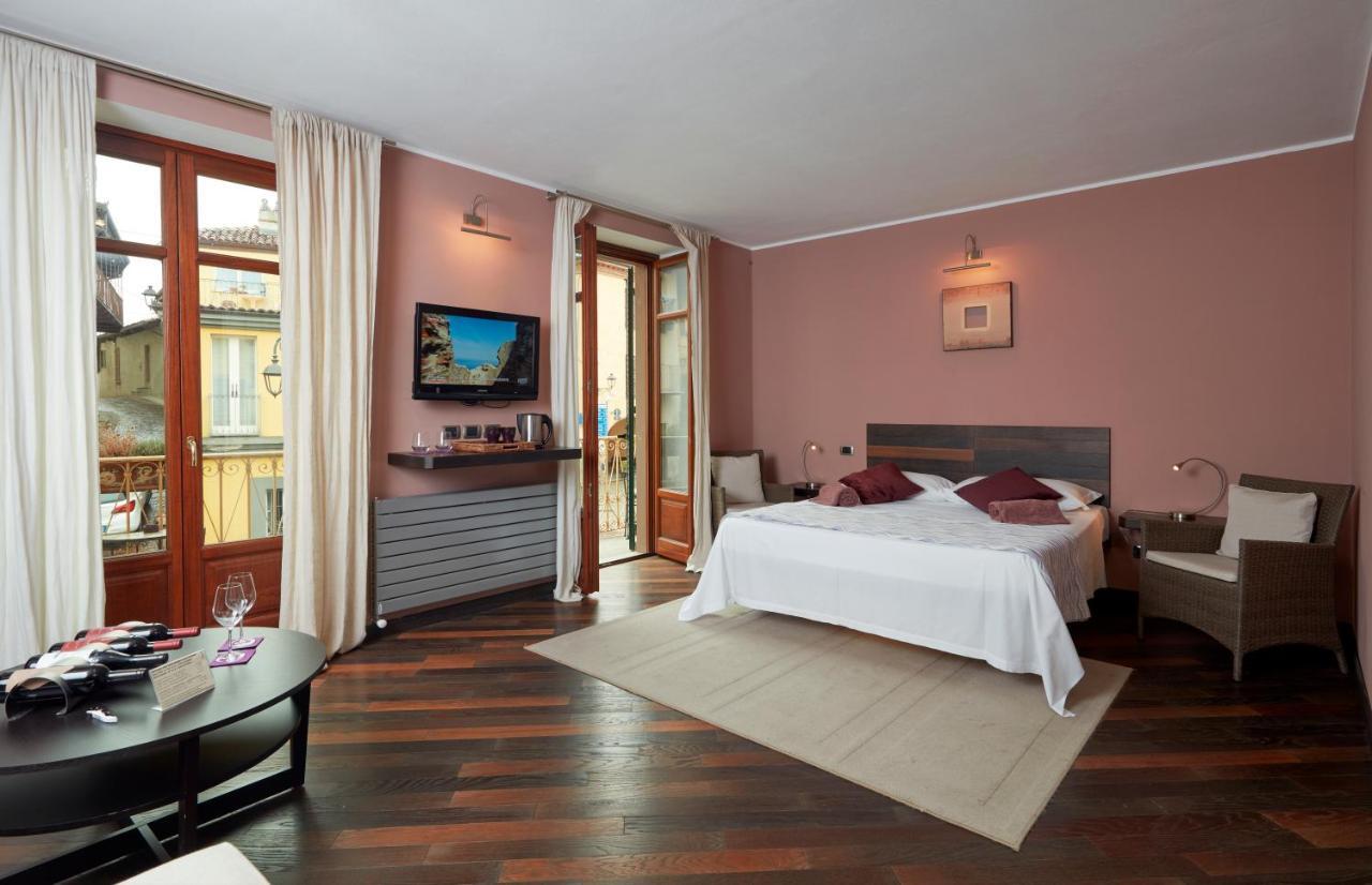 Casa Svizzera Agriturismo Barolo Exteriér fotografie